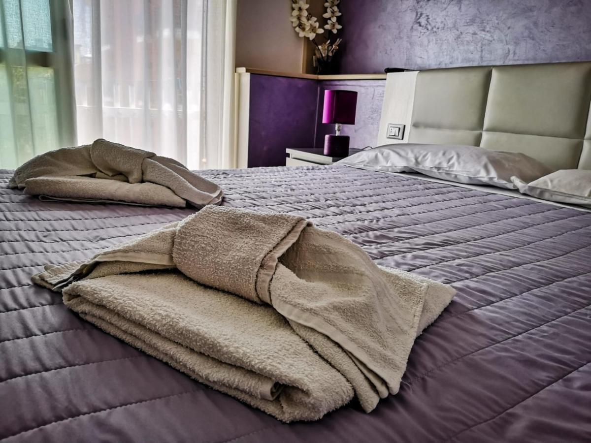 Hotel Palma Benessere ريميني المظهر الخارجي الصورة
