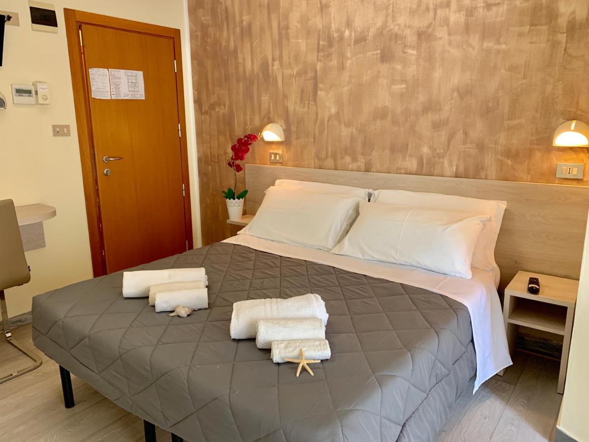 Hotel Palma Benessere ريميني المظهر الخارجي الصورة