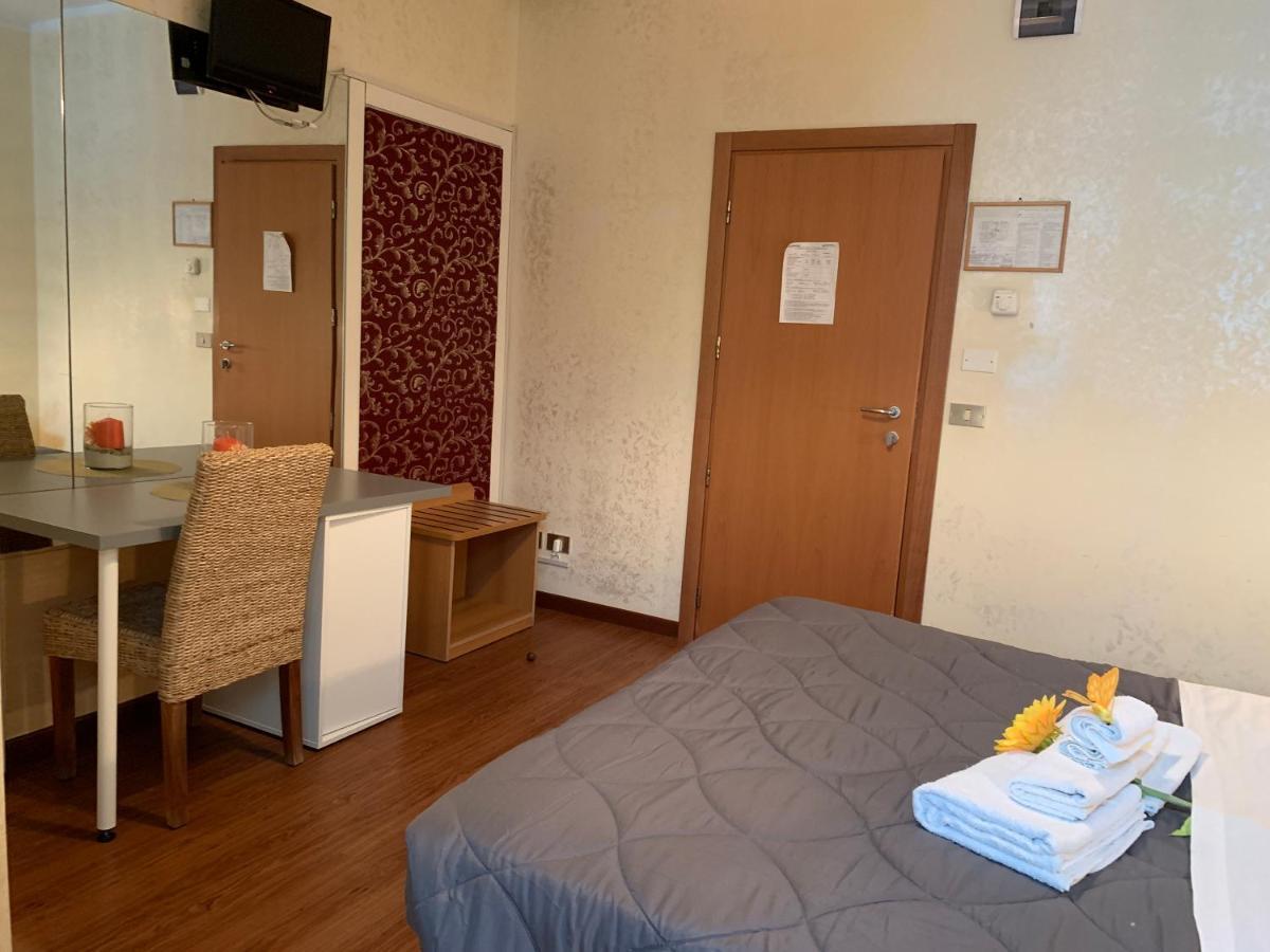 Hotel Palma Benessere ريميني المظهر الخارجي الصورة