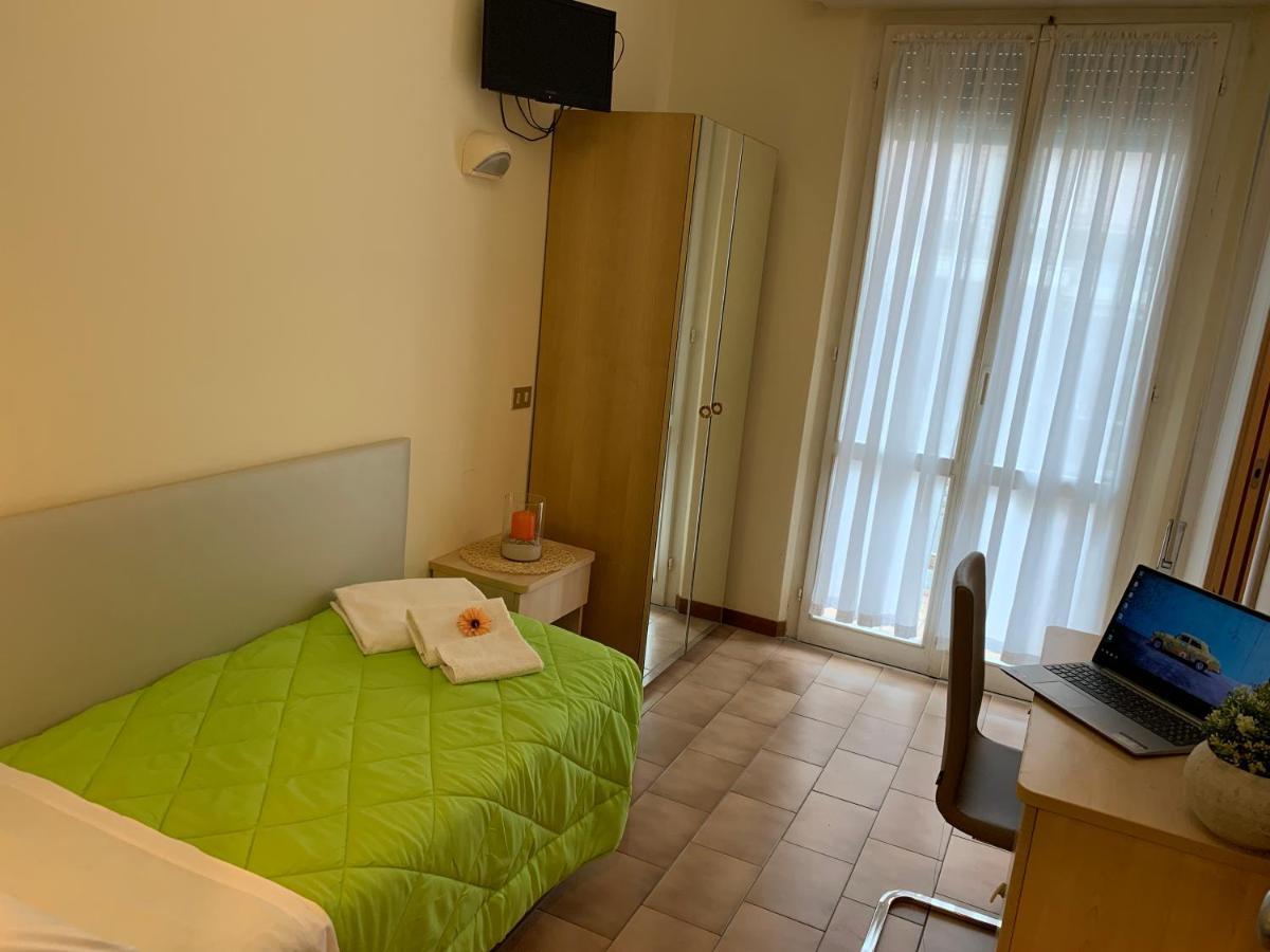 Hotel Palma Benessere ريميني المظهر الخارجي الصورة