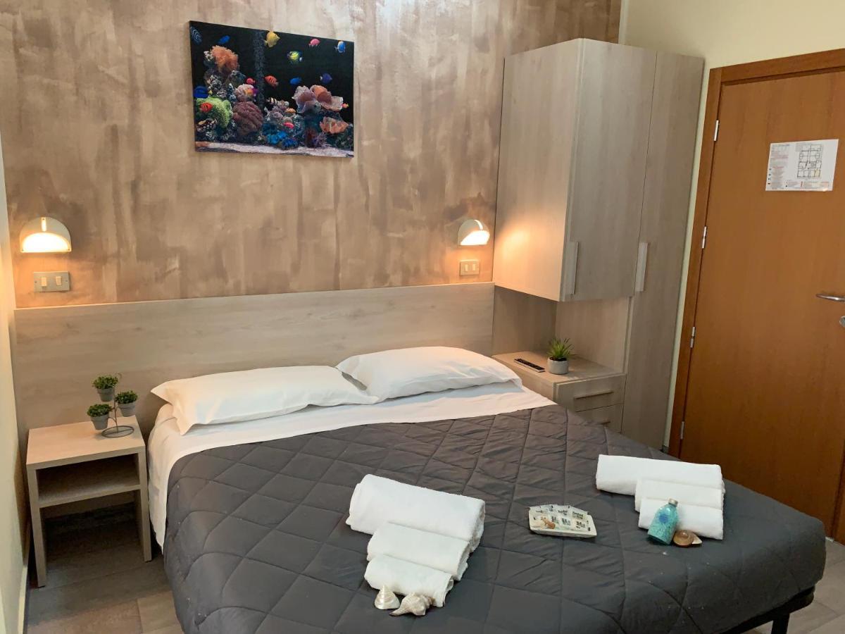 Hotel Palma Benessere ريميني المظهر الخارجي الصورة