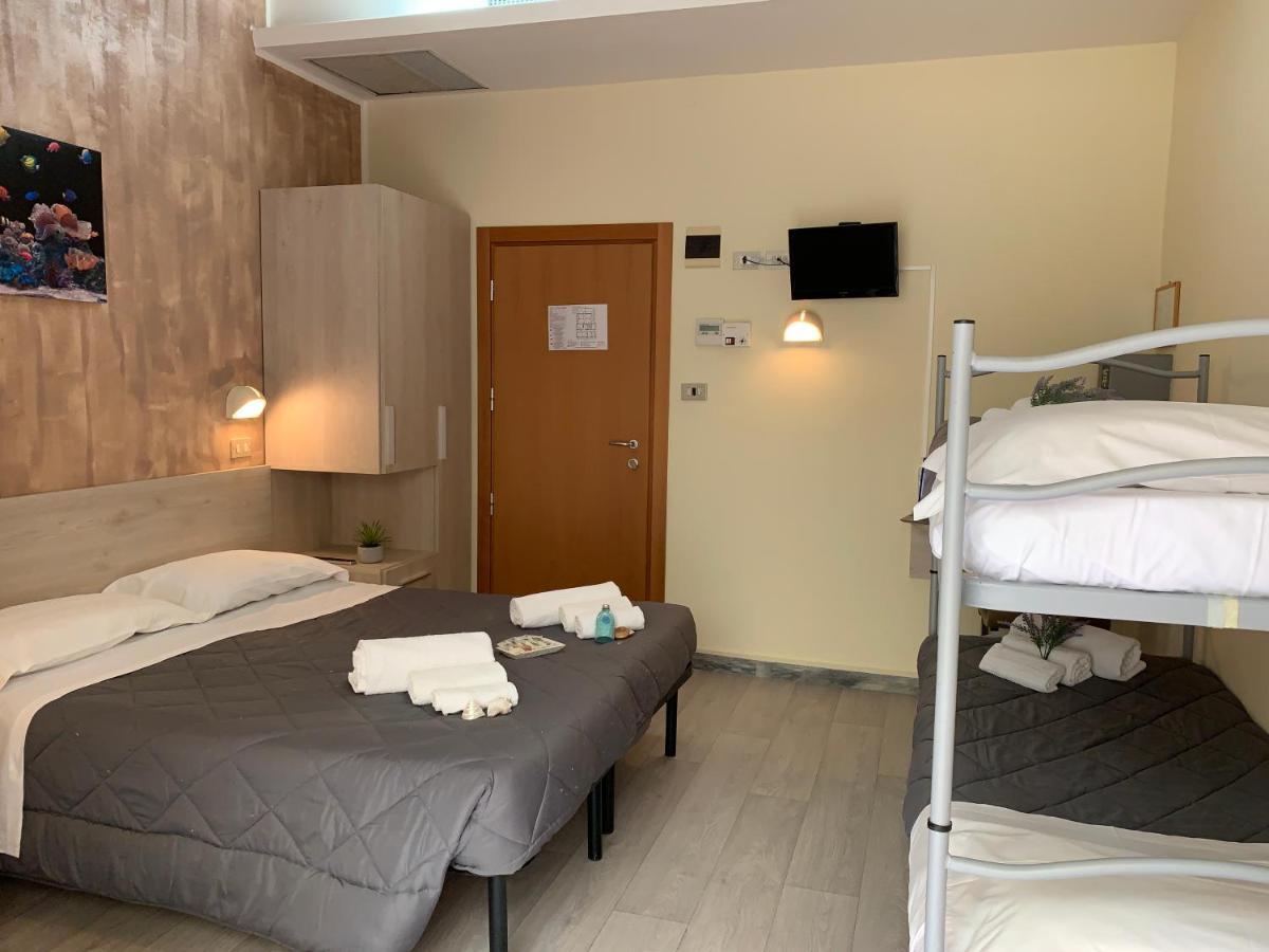 Hotel Palma Benessere ريميني المظهر الخارجي الصورة