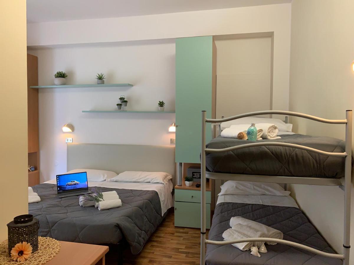 Hotel Palma Benessere ريميني المظهر الخارجي الصورة