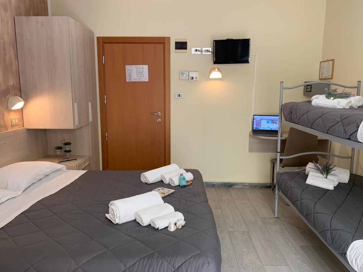 Hotel Palma Benessere ريميني المظهر الخارجي الصورة